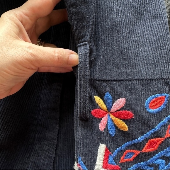 FARM RIO Embroidered Corduroy Jumpsuit in Navy Blue Size XL - Picture 9 of 10